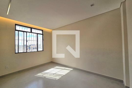 Quarto 1 de apartamento para alugar com 2 quartos, 58m² em Padre Eustáquio, Belo Horizonte
