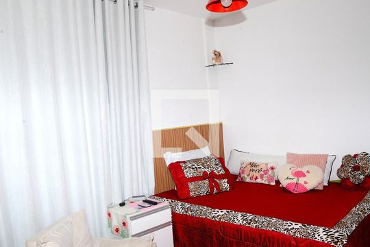 Quarto 1 de apartamento à venda com 3 quartos, 70m² em Jardim Vitoria, Belo Horizonte
