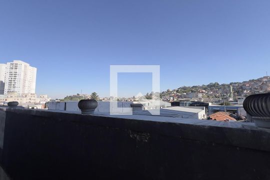 Vista do Quarto 2 de apartamento à venda com 2 quartos, 65m² em Vila Galvão, Guarulhos