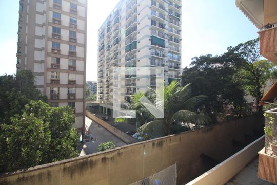 Sala - Vista de apartamento para alugar com 2 quartos, 92m² em Freguesia (jacarepaguá), Rio de Janeiro