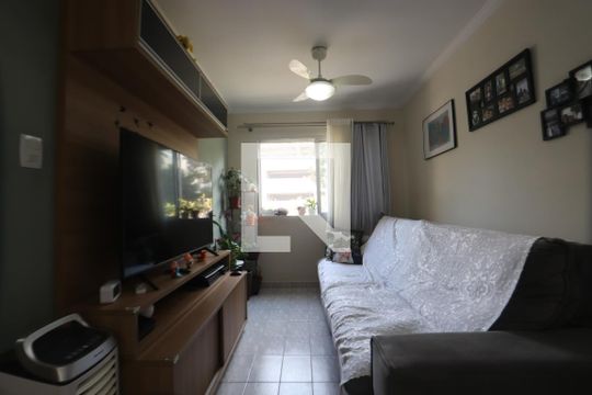 Sala de apartamento à venda com 2 quartos, 57m² em Vila Industrial, São Paulo