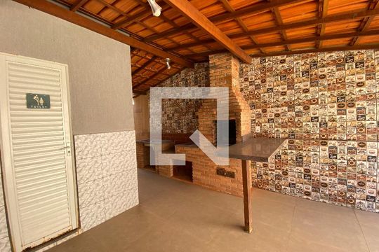 Casa à venda com 3 quartos, 236m² em Paquetá, Belo Horizonte
