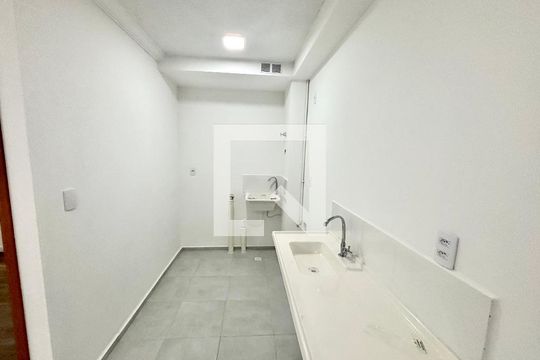 Cozinha de apartamento para alugar com 2 quartos, 45m² em Lageado, Ferraz de Vasconcelos