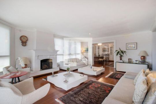 Apartamento à venda com 3 quartos, 708m² em Real Parque, São Paulo