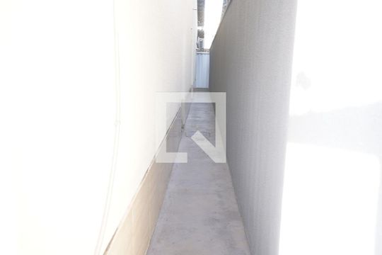 Casa à venda com 3 quartos, 210m² em Jardim Atlântico, Goiânia