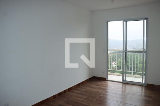 Apartamento para alugar com 2 quartos, 48m² em Lajeado, Cotia
