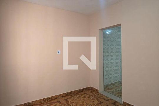 Sala de casa para alugar com 1 quarto, 80m² em Jardim Cumbica, Guarulhos