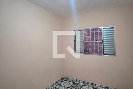 Quarto 01 de casa para alugar com 1 quarto, 80m² em Jardim Cumbica, Guarulhos