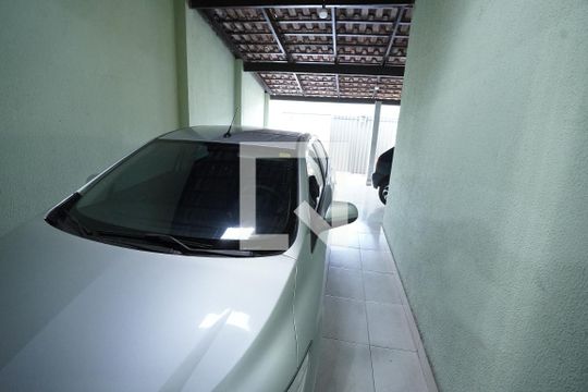 Casa à venda com 2 quartos, 180m² em Jardim Marques de Abreu, Goiânia