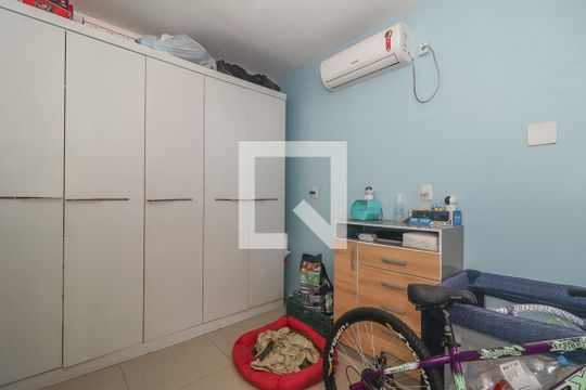Quarto 2 de apartamento à venda com 6 quartos, 225m² em Costa E Silva, Porto Alegre