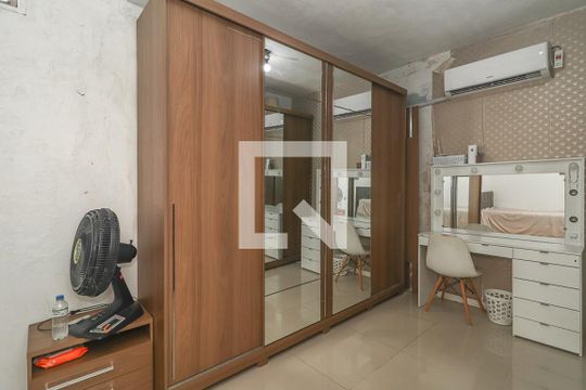 Quarto de apartamento à venda com 6 quartos, 225m² em Costa E Silva, Porto Alegre