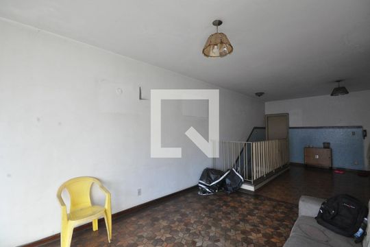 Sala de casa à venda com 3 quartos, 452m² em Tremembé, São Paulo