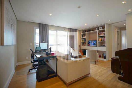 Apartamento à venda com 3 quartos, 122m² em Campo Belo, São Paulo