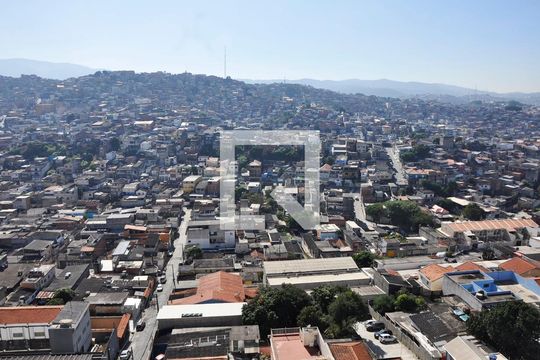 Detalhe - Vista da Sala e Sala de Jantar de apartamento para alugar com 2 quartos, 40m² em Brasilândia, São Paulo