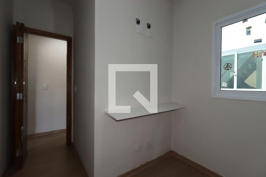 Quarto de apartamento à venda com 2 quartos, 108m² em Vila Guaraciaba, Santo André