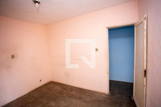 Quarto 1 Casa 1 de casa à venda com 6 quartos, 120m² em Campanário, Diadema
