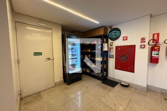 Apartamento para alugar com 3 quartos, 76m² em Parque Amazonia, Goiânia