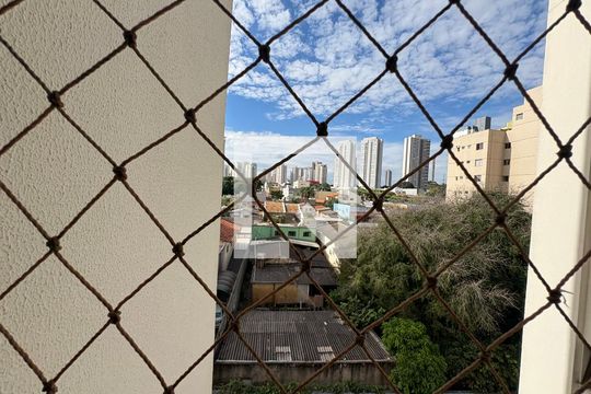 Apartamento para alugar com 3 quartos, 76m² em Parque Amazonia, Goiânia