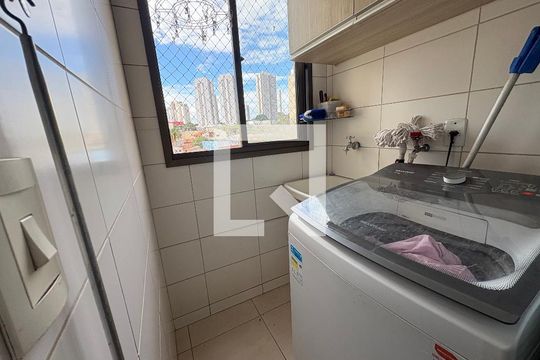Apartamento para alugar com 3 quartos, 76m² em Parque Amazonia, Goiânia