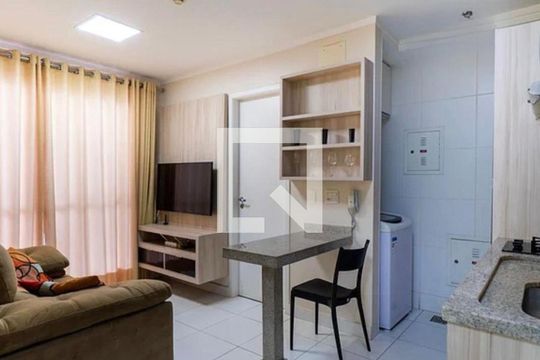 Sala de apartamento à venda com 1 quarto, 41m² em Jardim Goiás, Goiânia