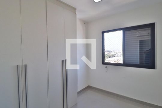 Quarto 1 de apartamento para alugar com 3 quartos, 100m² em Cazeca, Uberlândia