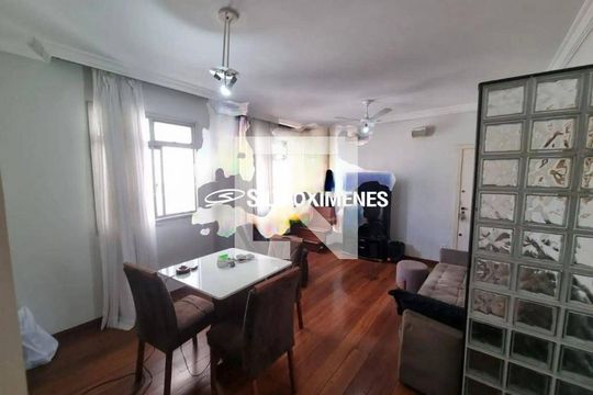 Apartamento à venda com 3 quartos, 110m² em Coração Eucarístico, Belo Horizonte