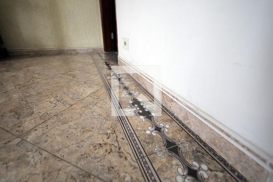 Sala de casa à venda com 3 quartos, 290m² em Utinga, Santo André