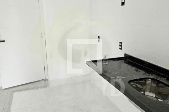 Apartamento à venda com 2 quartos, 63m² em Campo Belo, São Paulo