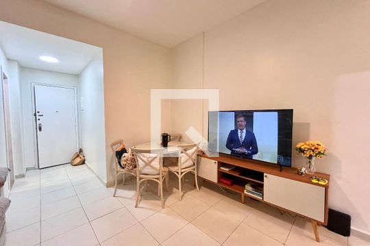 Apartamento para alugar com 2 quartos, 72m² em Copacabana, Rio de Janeiro