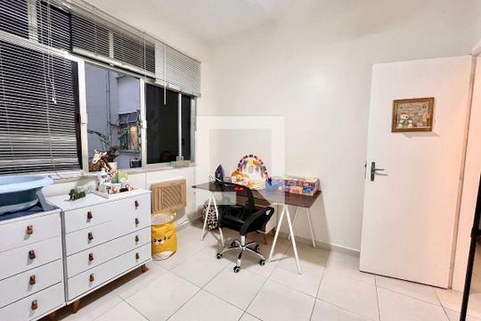Apartamento para alugar com 2 quartos, 72m² em Copacabana, Rio de Janeiro
