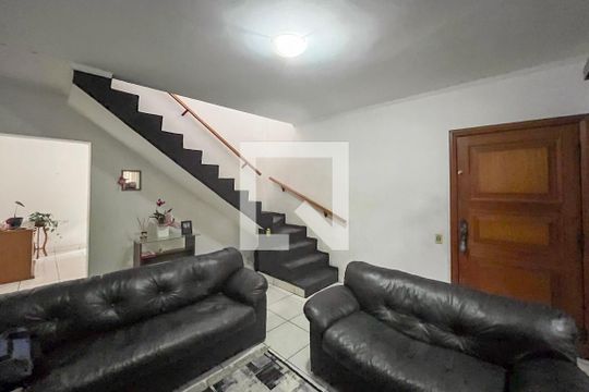 Sala de casa à venda com 3 quartos, 183m² em Jardim Maria Estela, São Paulo