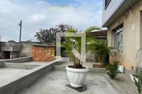 Casa à venda com 3 quartos, 180m² em Interlagos, São Paulo