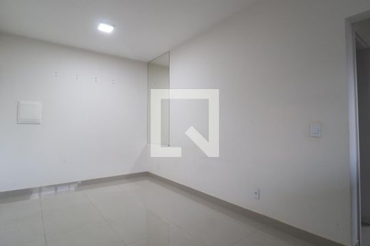 Sala de apartamento para alugar com 2 quartos, 60m² em Segismundo Pereira, Uberlândia