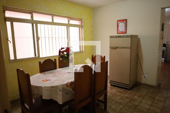Sala de jantar de casa à venda com 4 quartos, 248m² em Jardim Maraba, São Paulo