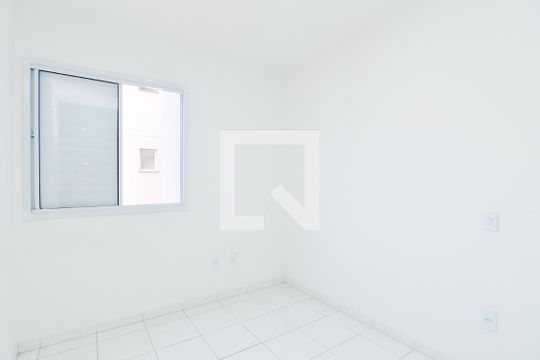 Quarto 2 de apartamento para alugar com 2 quartos, 44m² em Vila Alzira, Guarulhos