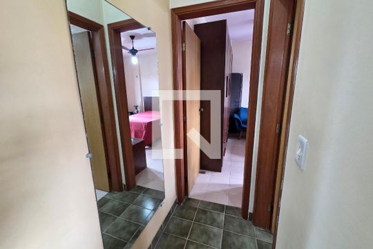 Banheiro de apartamento para alugar com 1 quarto, 62m² em Boqueirão, Praia Grande