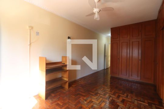 Suíte de casa para alugar com 3 quartos, 230m² em Vila Prudente, São Paulo