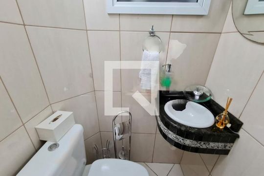 Casa à venda com 3 quartos, 152m² em Jardim Ernestina, São Paulo