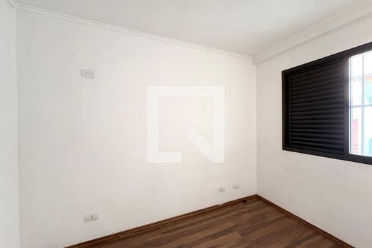 Quarto 2 de casa à venda com 3 quartos, 150m² em Vila Fiat Lux, São Paulo