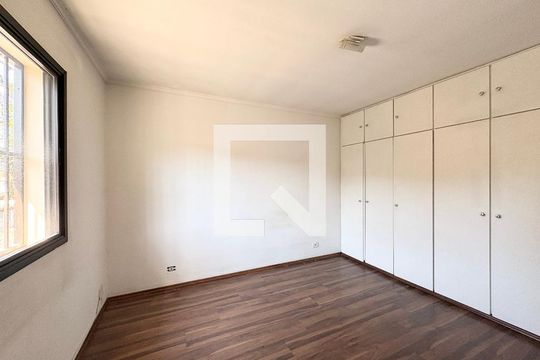 Quarto 1 de casa à venda com 3 quartos, 150m² em Vila Fiat Lux, São Paulo