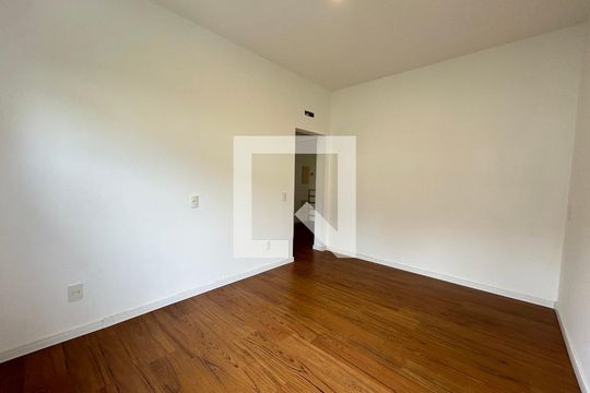 Suíte 2 de casa de condomínio para alugar com 4 quartos, 195m² em Lagoa da Conceição, Florianópolis