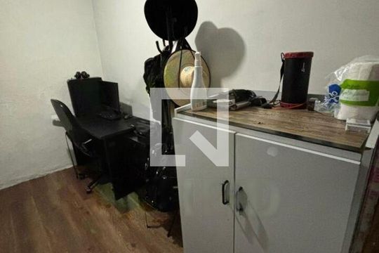 Casa à venda com 2 quartos, 140m² em Campo Grande, São Paulo