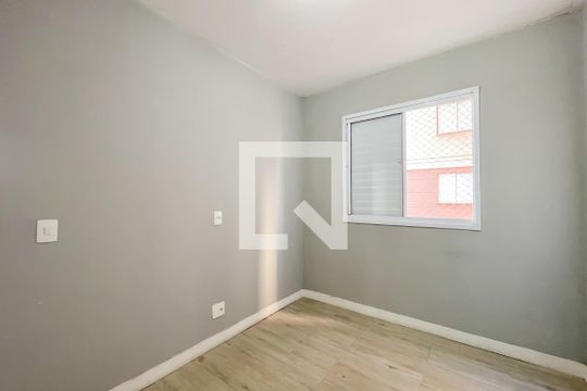 Quarto 1 de apartamento à venda com 2 quartos, 48m² em Santa Maria, Osasco