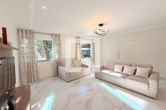Sala de casa à venda com 4 quartos, 496m² em Engordadouro, Jundiaí