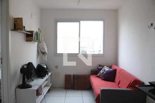 Sala e Cozinha Integrada de apartamento para alugar com 1 quarto, 25m² em Barra Funda, São Paulo