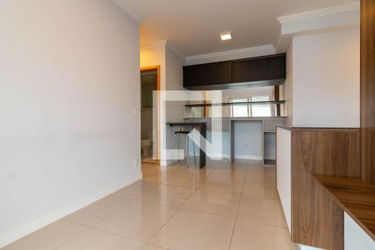Apartamento à venda com 2 quartos, 57m² em Lauzane Paulista, São Paulo