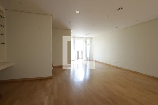 Sala de casa de condomínio à venda com 4 quartos, 245m² em Morumbi, São Paulo