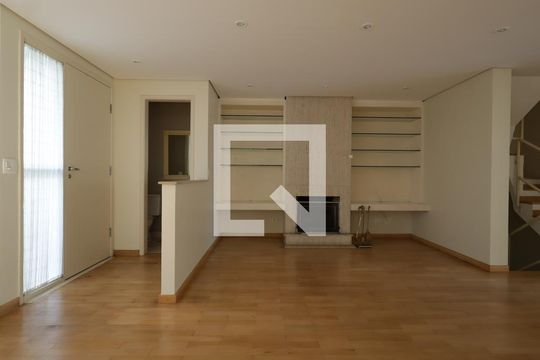 Sala de casa de condomínio à venda com 4 quartos, 245m² em Morumbi, São Paulo