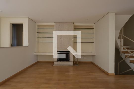 Sala de casa de condomínio à venda com 4 quartos, 245m² em Morumbi, São Paulo