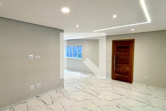 Sala de casa à venda com 4 quartos, 231m² em Vila Euthalia, São Paulo